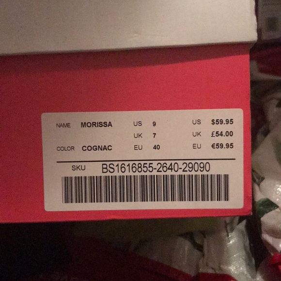 Ankle booties - Picture 2 of 3